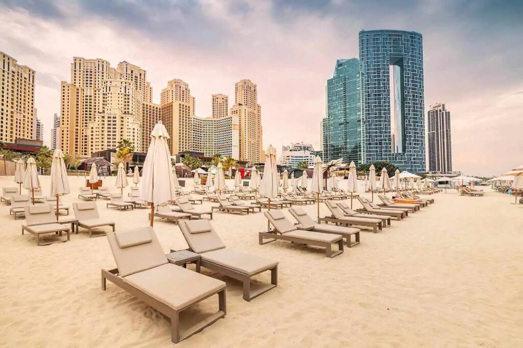 Appartamento Koyo In The Heart Of Jbr - 3bdr Dubai