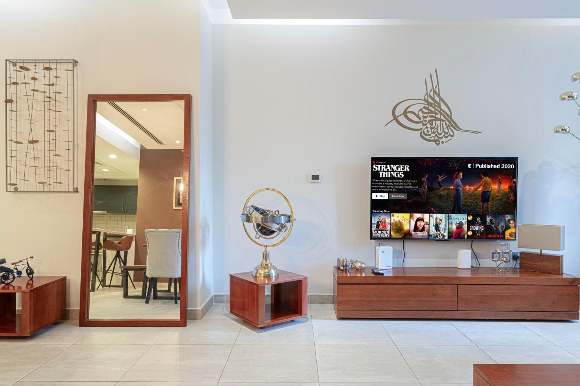 Koyo In The Heart Of Jbr - 3bdr Appartamento
